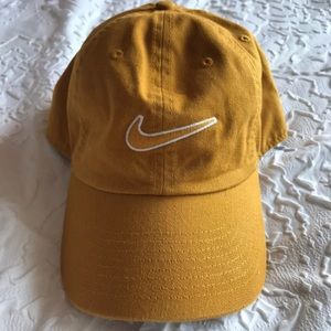 NWOT Nike hat